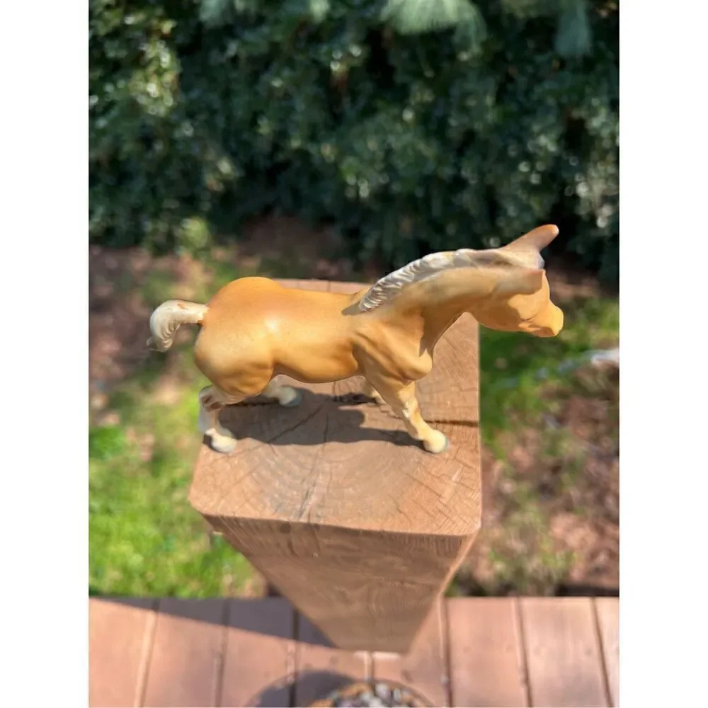 Vintage Model Horse - Breyer Like
